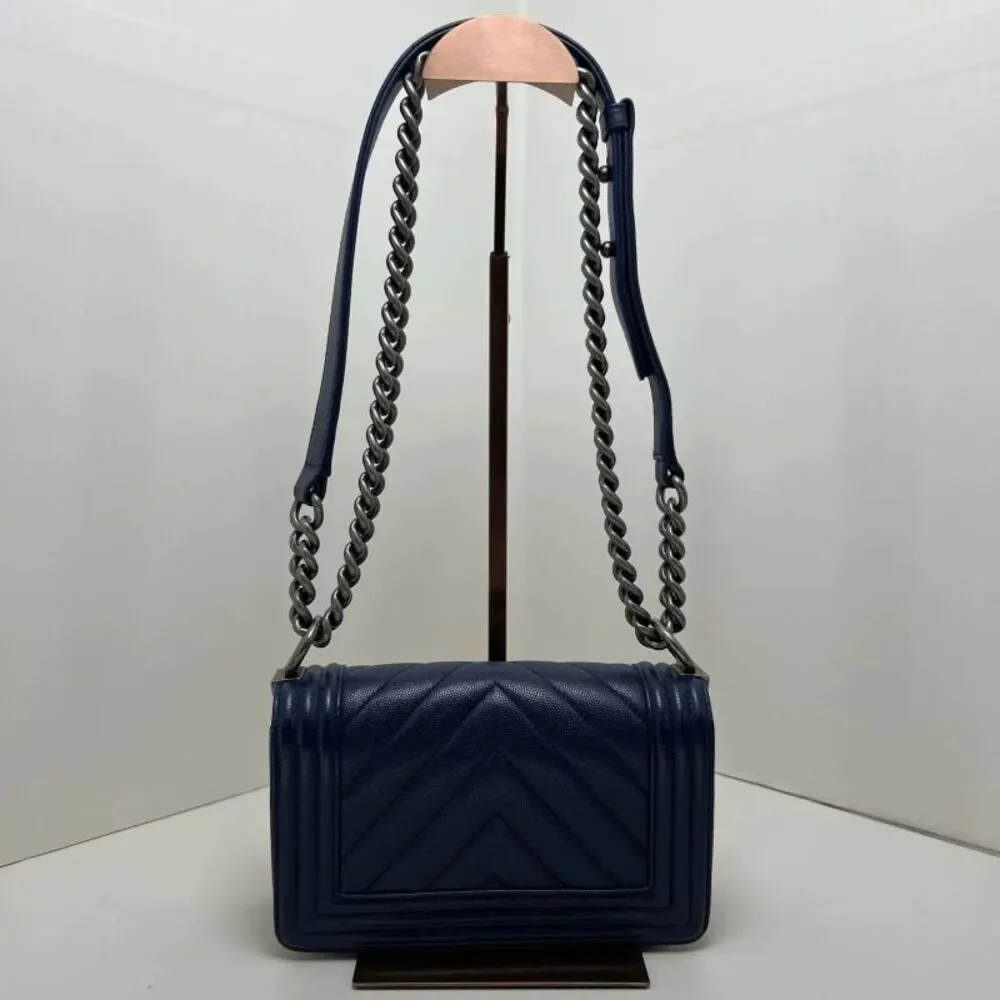 CHANEL brand color